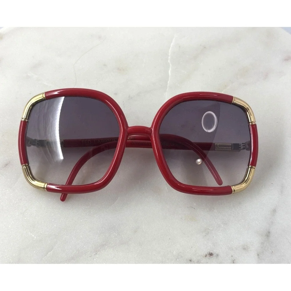 Ted Lapidus vtg bold